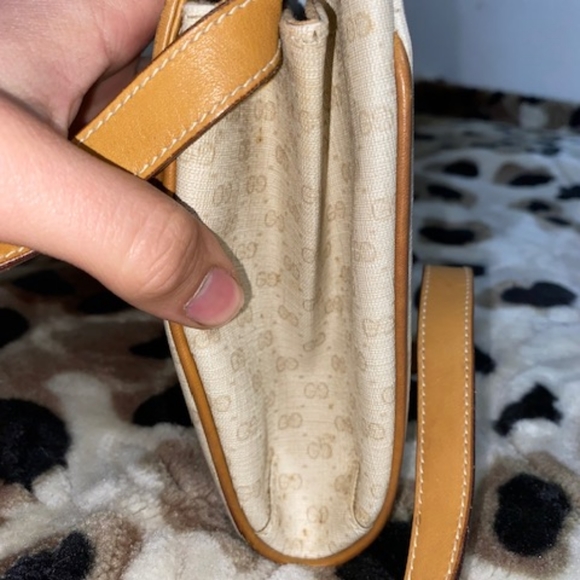 Gucci Vintage Bag - Picture 6 of 10